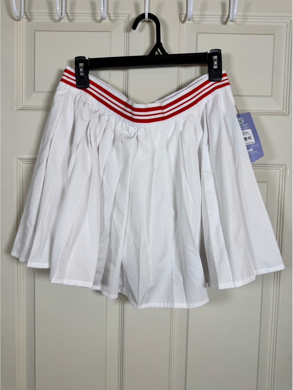 Avia White Athletic Skirt with Red Striped Waistband Size Large